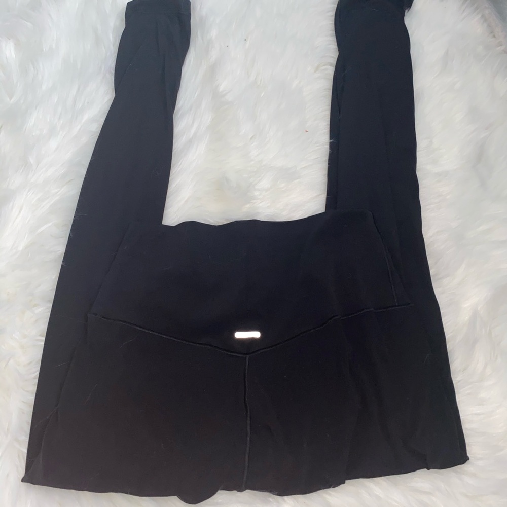 aerie black leggings !!!